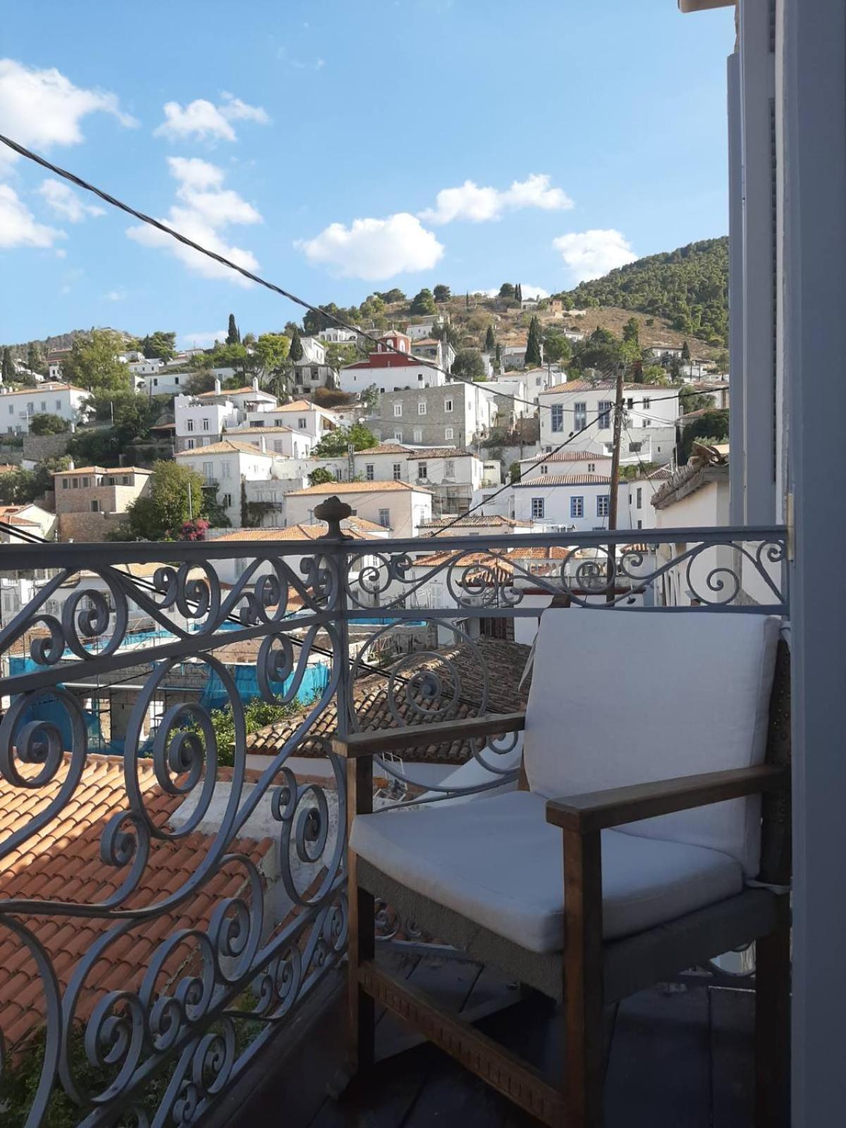 Mansion Alexandri Apartment Hydra  Exterior photo