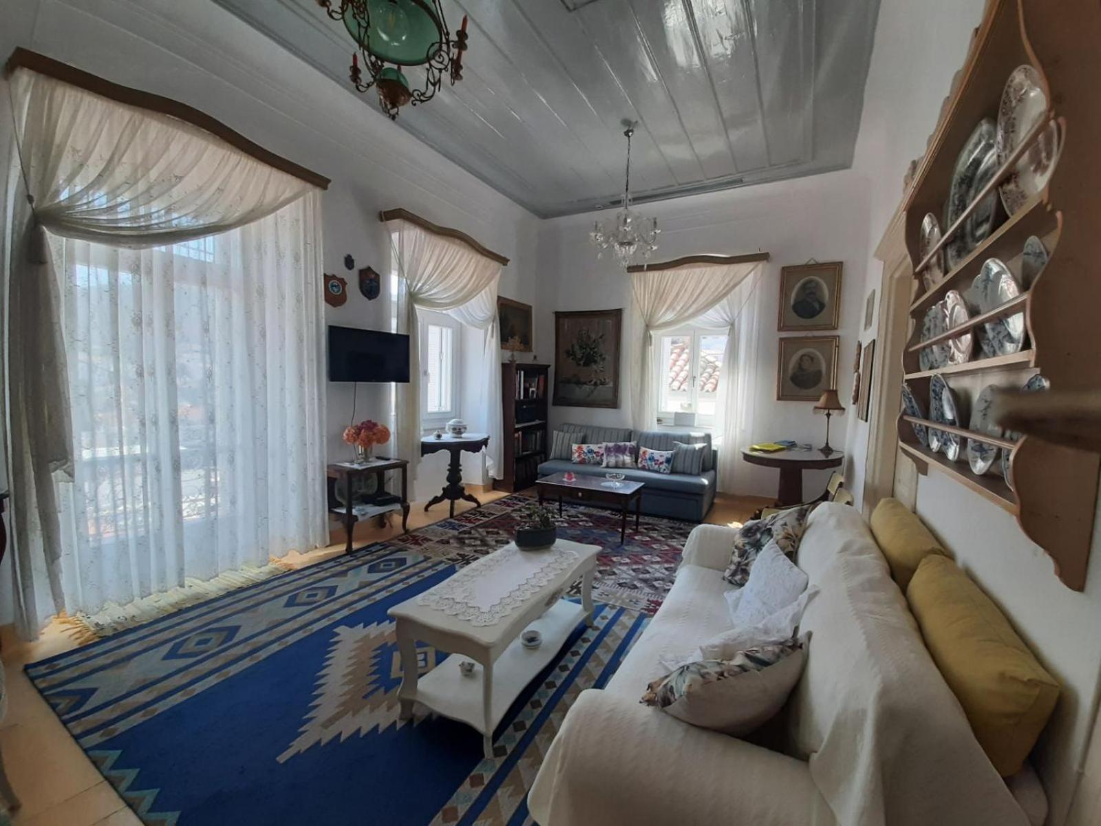 Mansion Alexandri Apartment Hydra  Exterior photo
